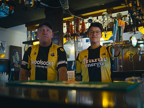Woolsocks - The Money App en Frank Energie brengen ode aan supporters met video ‘Samen achter Vitesse’