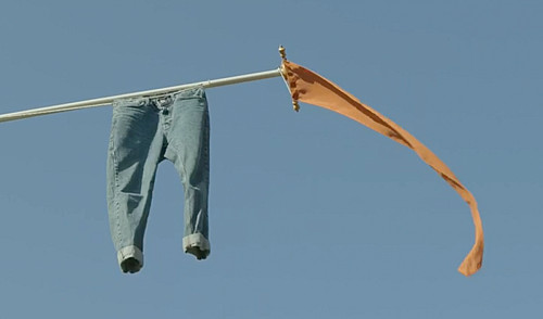 Je broek uit voor het Vaderland