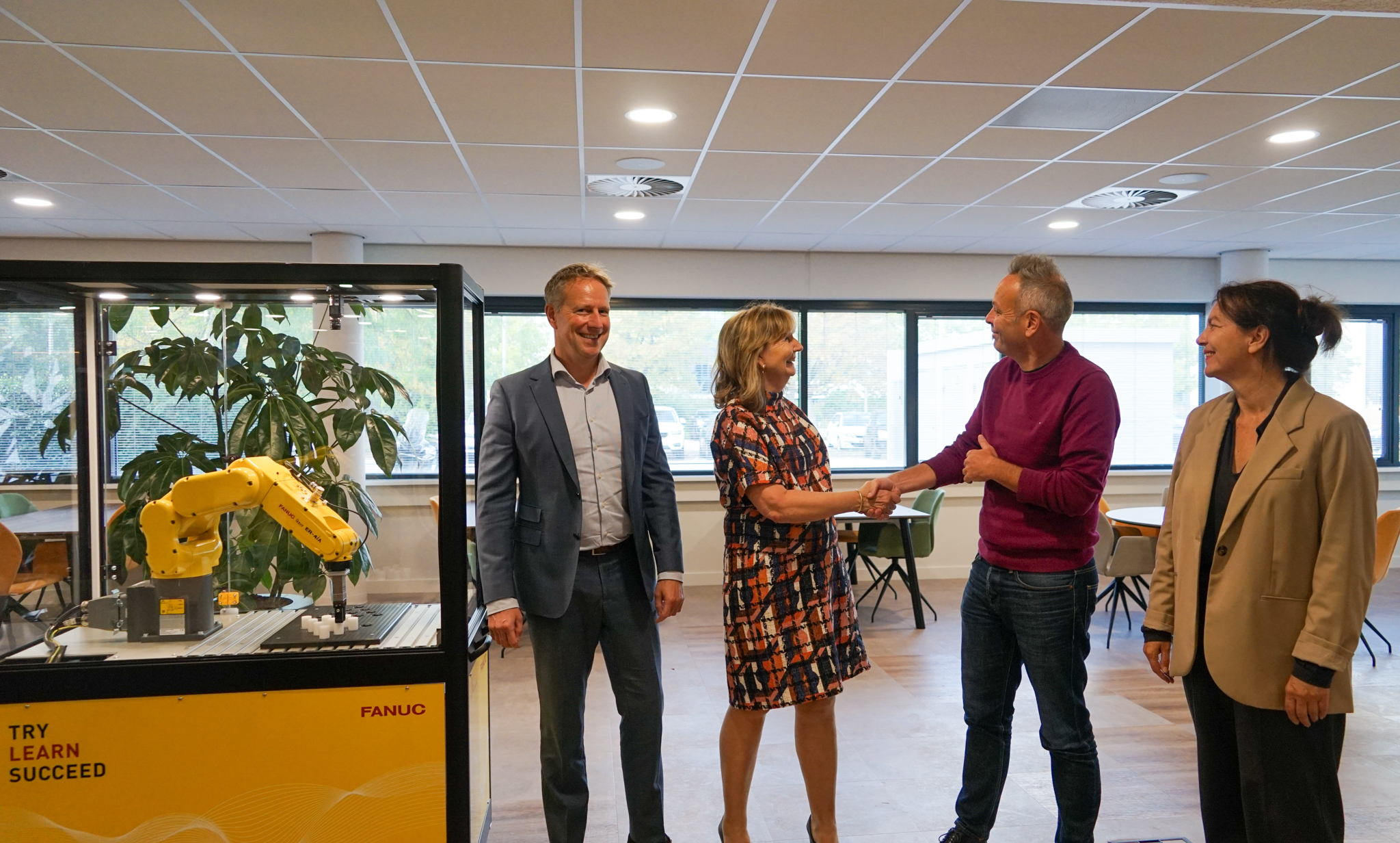 Fontys en Mikrocentrum onderzoeken strategische samenwerking voor de toekomst